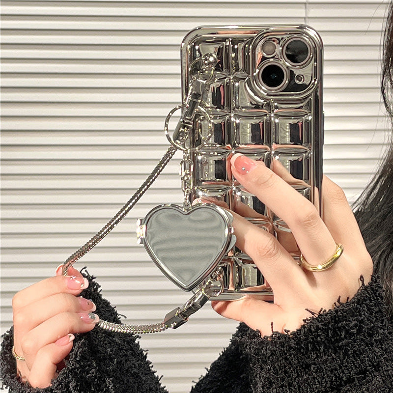 Electroplating Phone Case for iPhone 14 Plus Plaid Design TPU Cover with Heart Shaped Mirror and Chain Electroplating Phone Case for iPhone 14 Plus Plaid Design TPU Cover with Heart Shaped Mirror and Chain